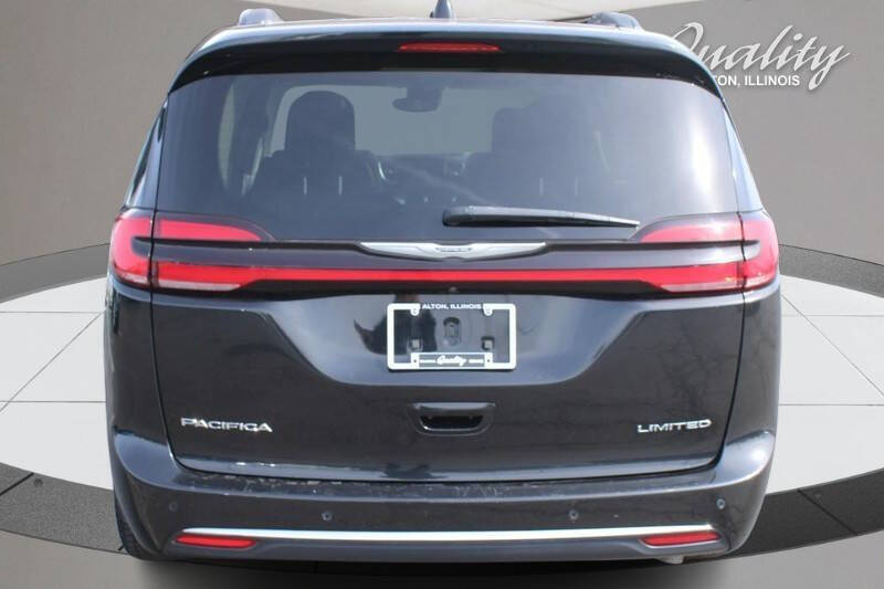 2023 Chrysler Pacifica Limited