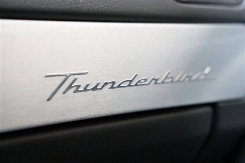 2002 Ford Thunderbird Deluxe