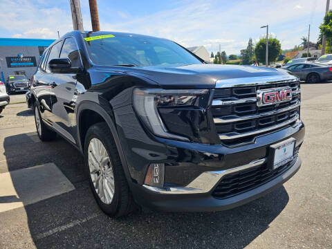 2024 GMC Acadia Elevation