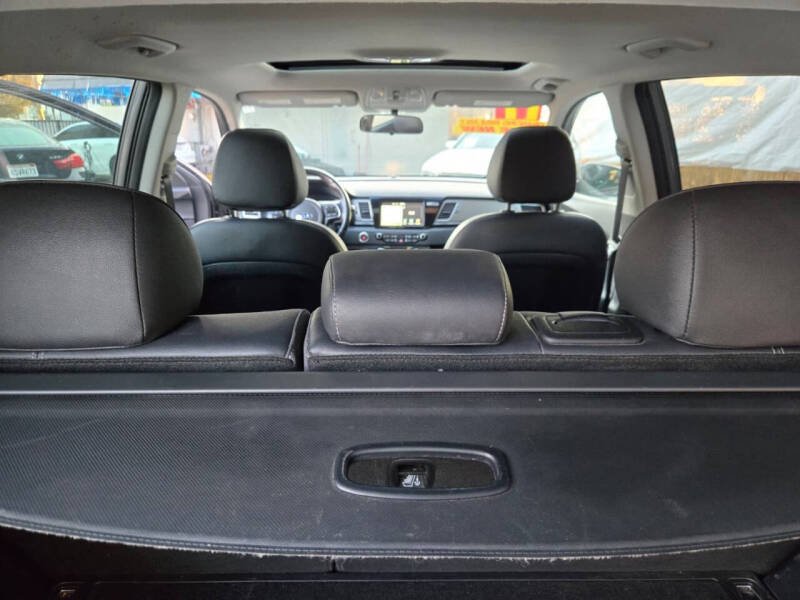 2017 Kia Niro Touring