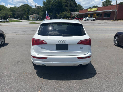 2010 Audi Q5 3.2 quattro Premium Plus
