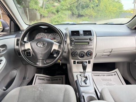 2011 Toyota Corolla LE