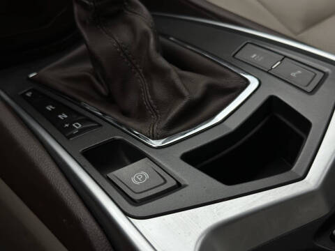 2011 Cadillac SRX Luxury Collection