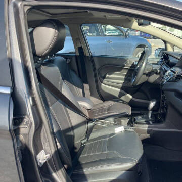 2015 Ford Fiesta Titanium