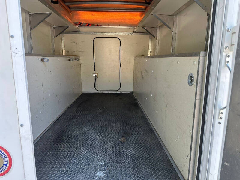 2016 Ford E-Series E-350 SD