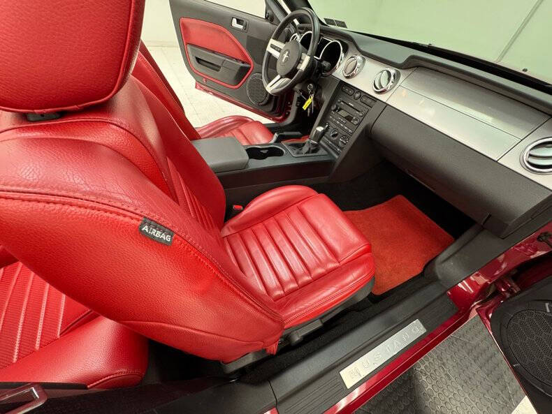 2005 Ford Mustang