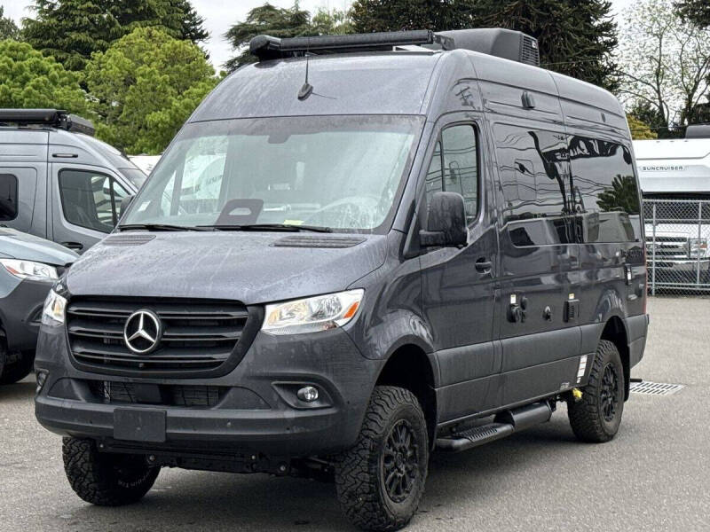 2025 Mercedes-Benz Sprinter