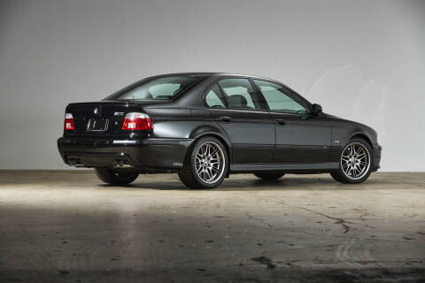 2003 BMW M5