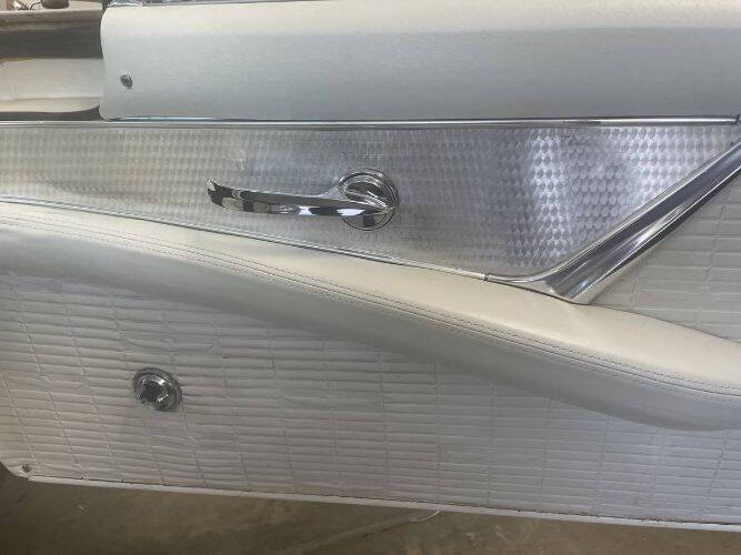 1957 Ford Thunderbird