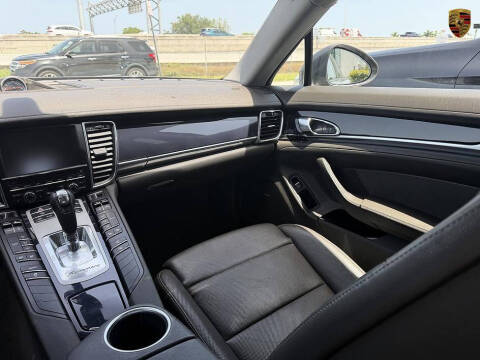 2014 Porsche Panamera