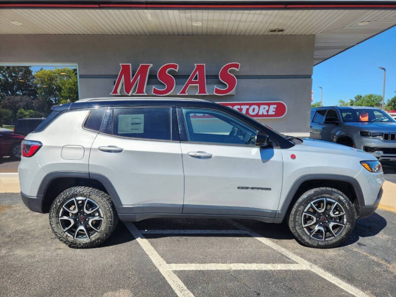 2025 Jeep Compass Trailhawk