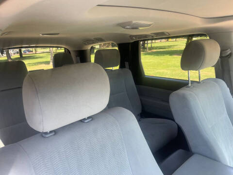 2016 Toyota Sequoia SR5