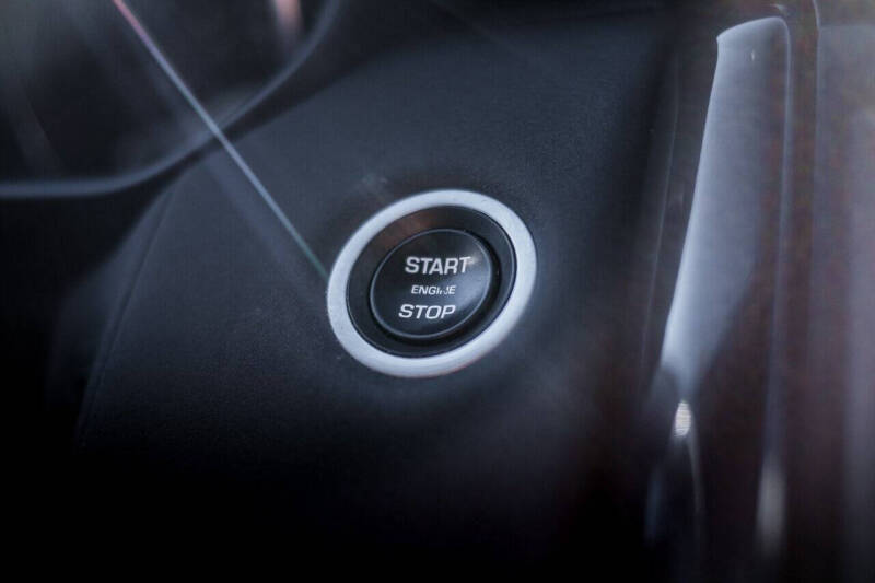 2020 Land Rover Discovery SE