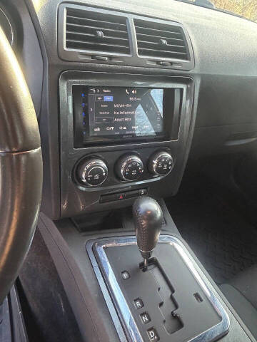 2014 Dodge Challenger SXT