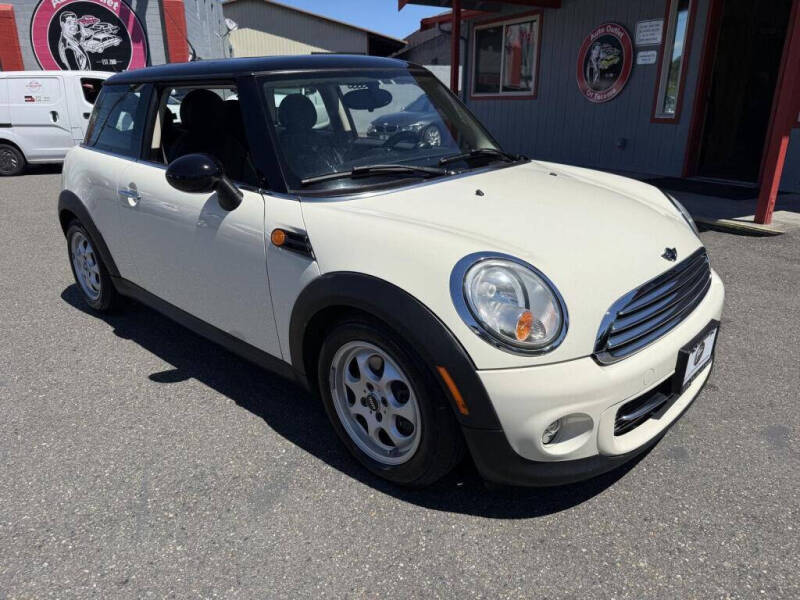 2013 MINI Hardtop Cooper