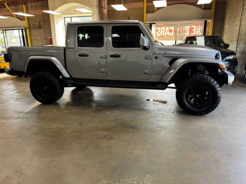 2020 Jeep Gladiator Overland