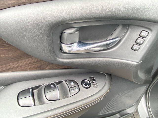 2023 Nissan Murano Platinum