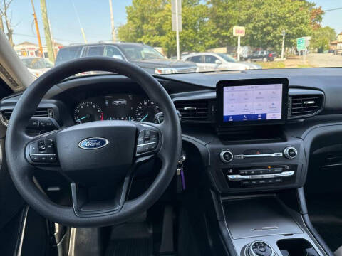 2020 Ford Explorer