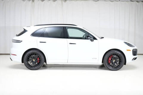 2021 Porsche Cayenne GTS