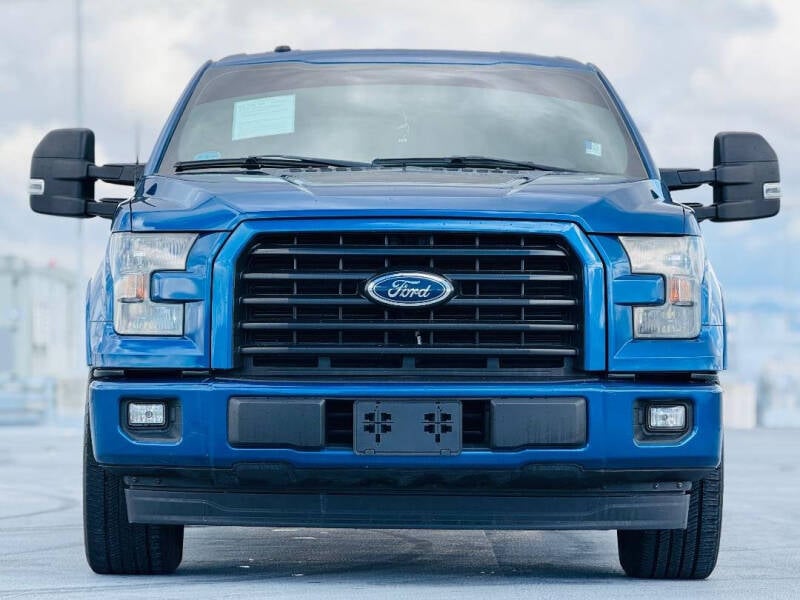 2017 Ford F-150 XLT photo 3