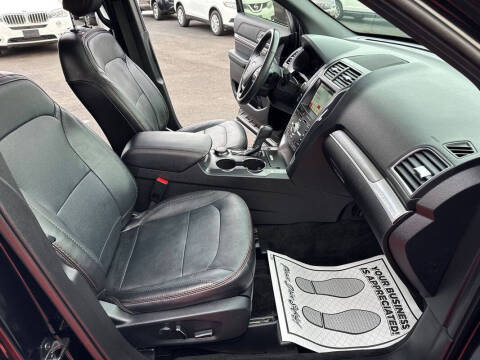 2018 Ford Explorer Sport