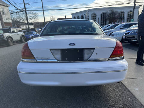1999 Ford Crown Victoria LX