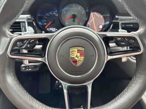 2016 Porsche Macan S