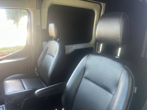2023 Ford Transit 250