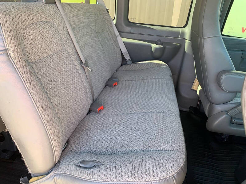 2020 Chevrolet Express LS 2500