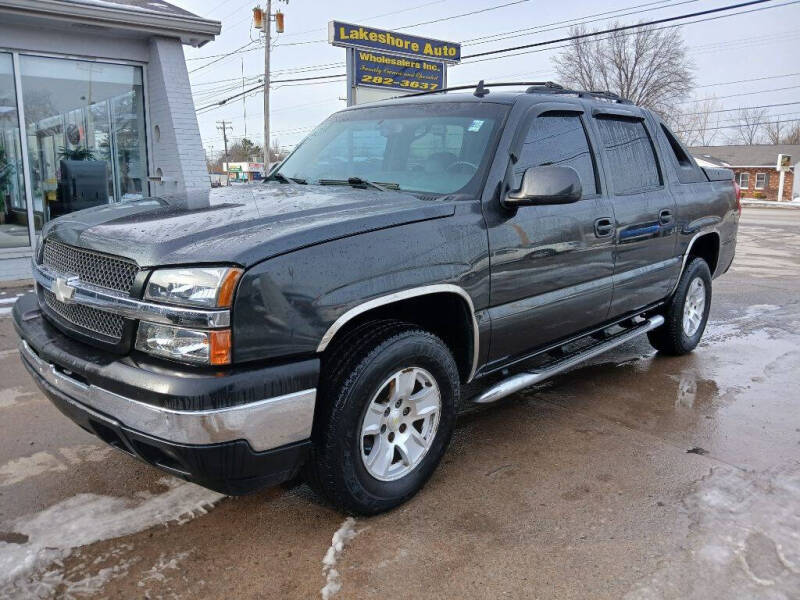 2006 Chevrolet Avalanche Base's photo