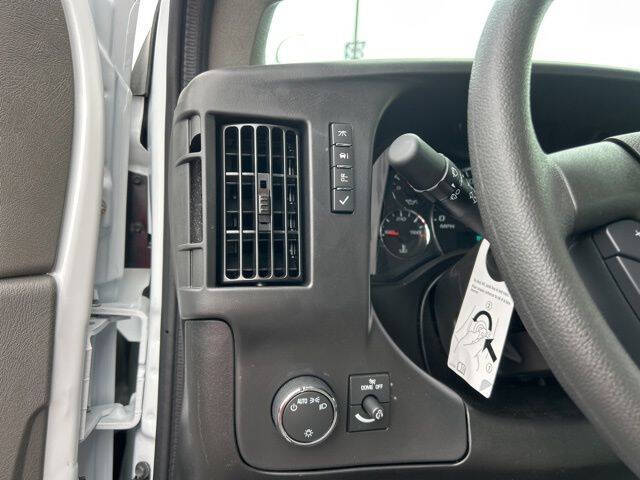 2026 Chevrolet Express 2500