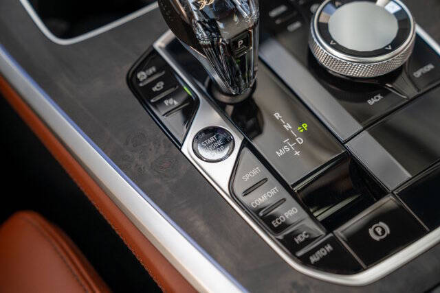 2022 BMW X5 27