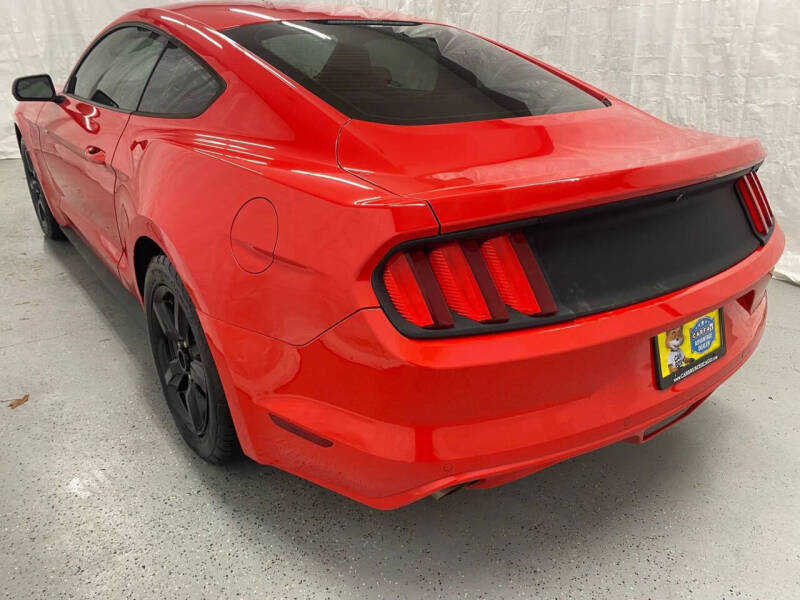 2017 Ford Mustang V6
