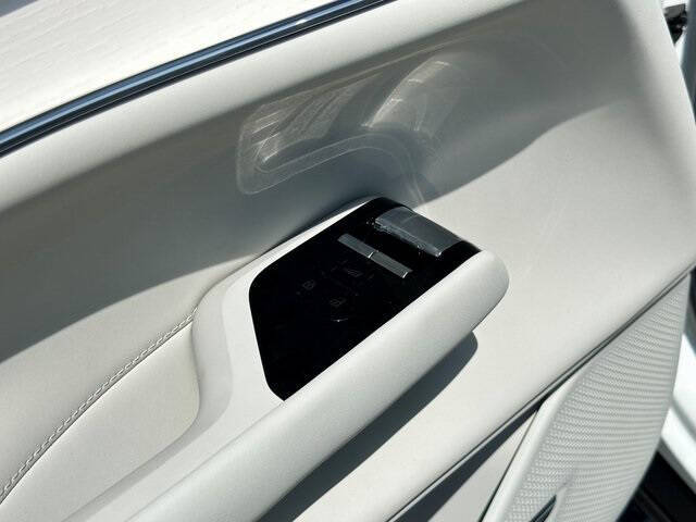 2025 Volvo EX90 Twin Plus 7P