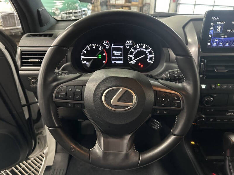 2023 Lexus GX 460