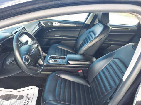 2020 Ford Fusion SEL