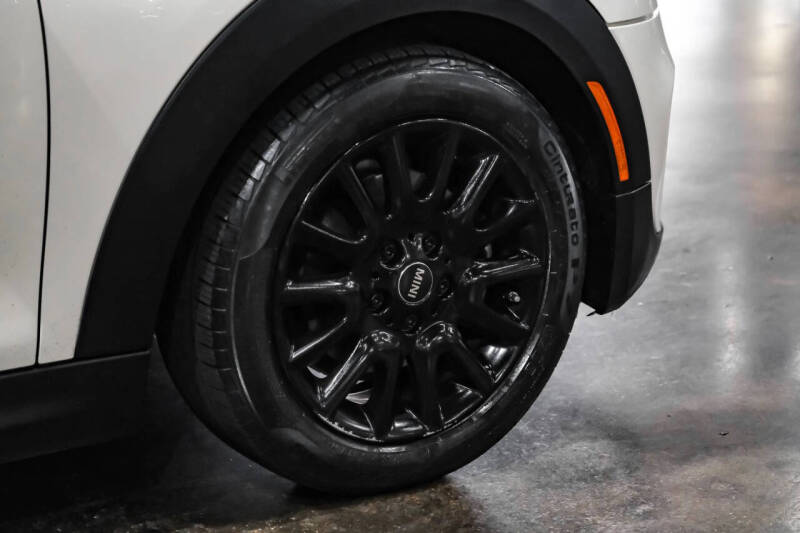 2017 MINI Hardtop 2 Door Cooper
