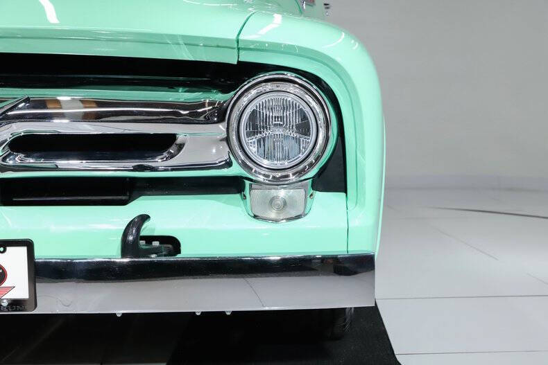 1956 Ford F-100
