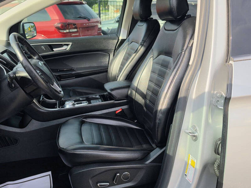 2019 Ford Edge SEL