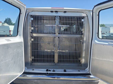 2004 Ford E-Series E-250