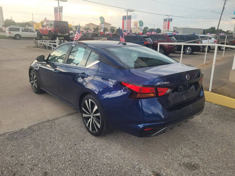 2019 Nissan Altima 2.5 SR