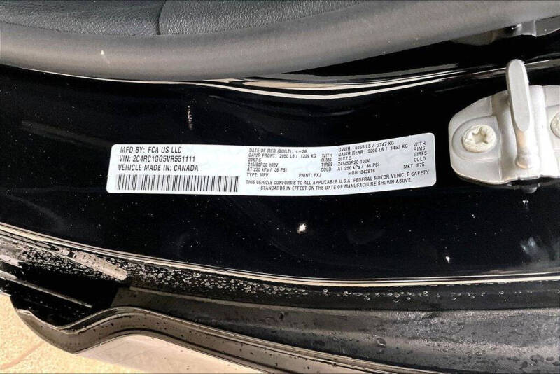 2027 Chrysler Pacifica Limited