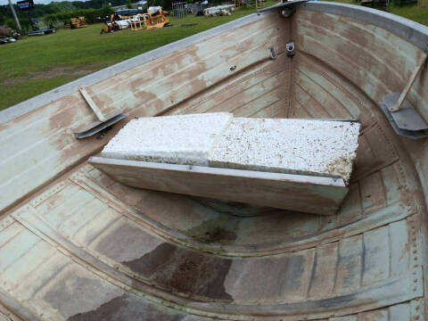 14' Starcraft Boat with Trailer