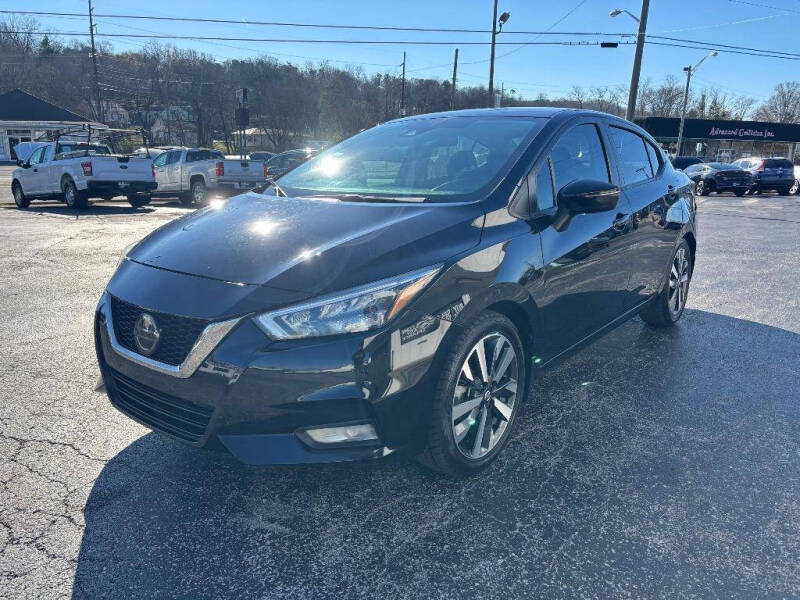 2021 Nissan Versa SR