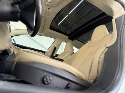 2012 Tesla Model S Performance