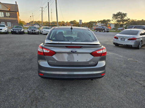 2012 Ford Focus SE