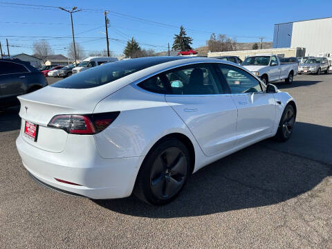 2019 Tesla Model 3 Standard Range