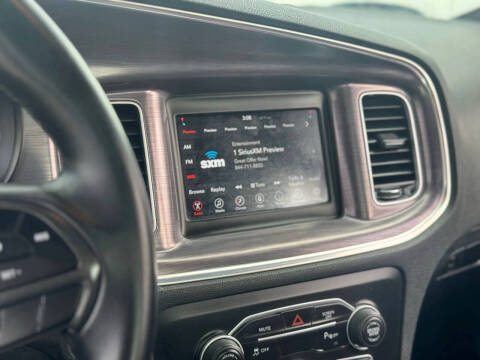 2018 Dodge Charger SXT