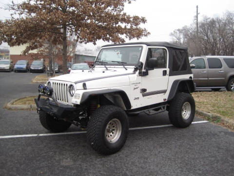 2000 Jeep Wrangler for sale at Auto Bahn Motors in Winchester VA