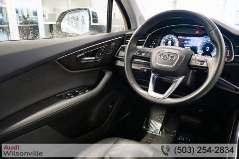 2023 Audi Q7 quattro Premium Plus 55 TFSI